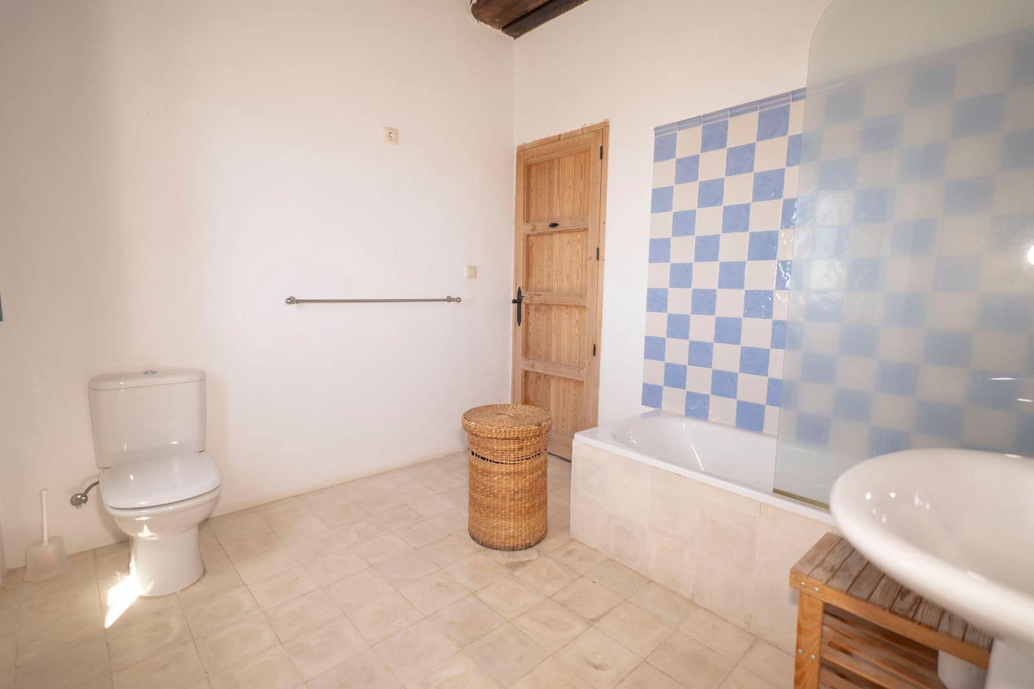 3 bedroom Townhouse for sale in Nevada with garage - € 137,500 (Ref: 9888635)