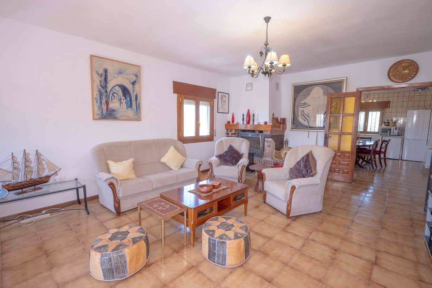 6 bedroom Villa for sale in Valor with pool garage - € 190,000 (Ref: 9893658)