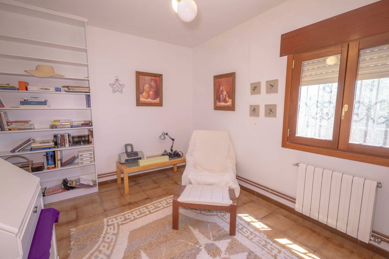 6 bedroom Villa for sale in Valor with pool garage - € 190,000 (Ref: 9893658)