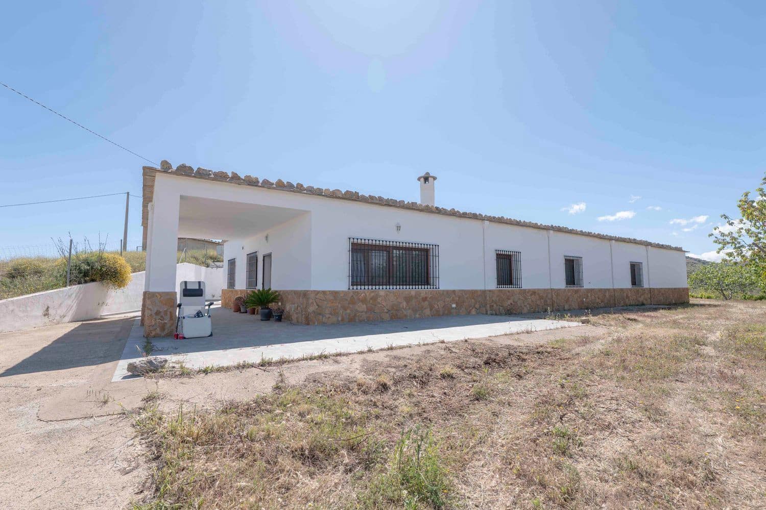 3 bedroom Villa for sale in Murtas with pool garage - € 350,000 (Ref: 9893659)