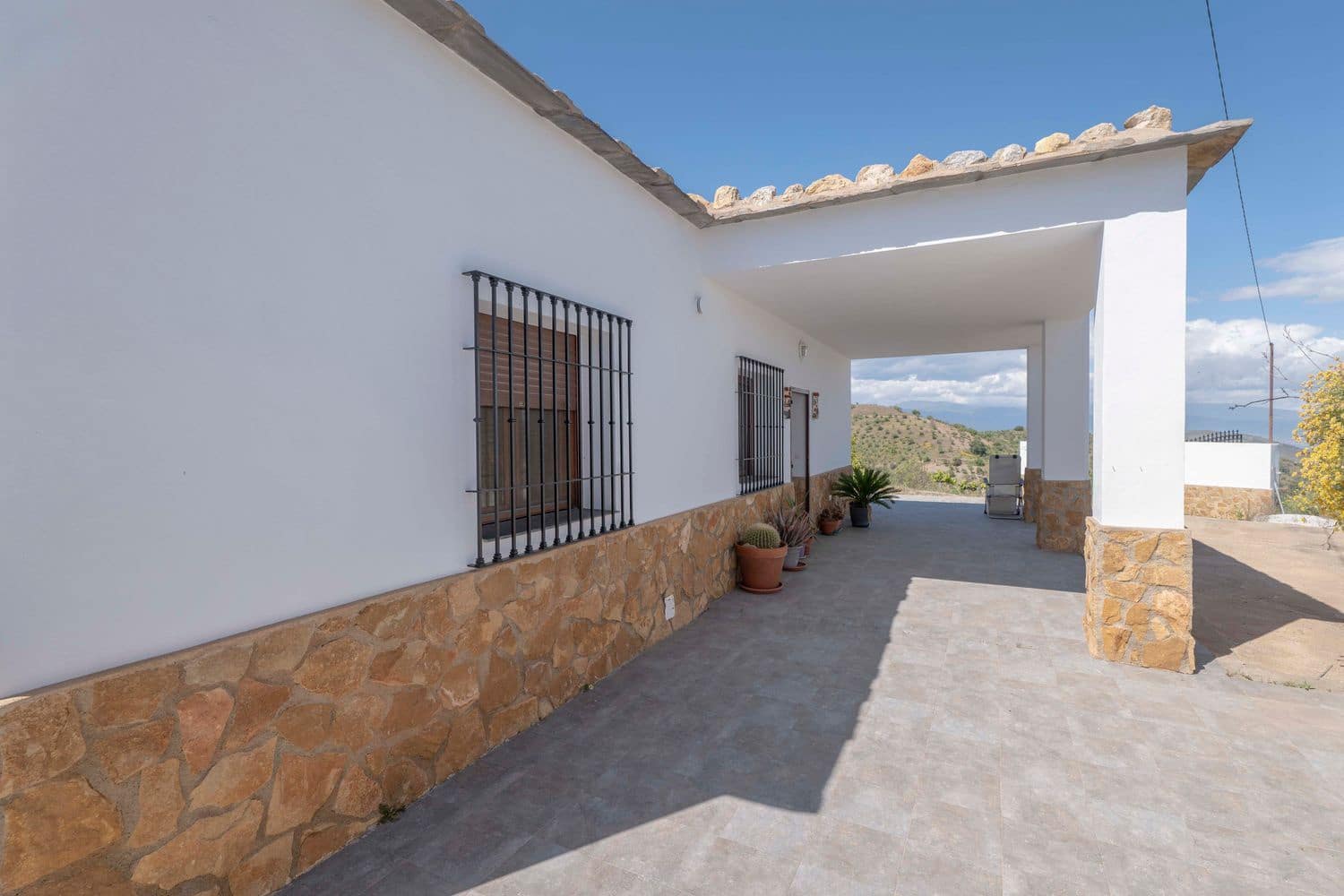3 bedroom Villa for sale in Murtas with pool garage - € 350,000 (Ref: 9893659)