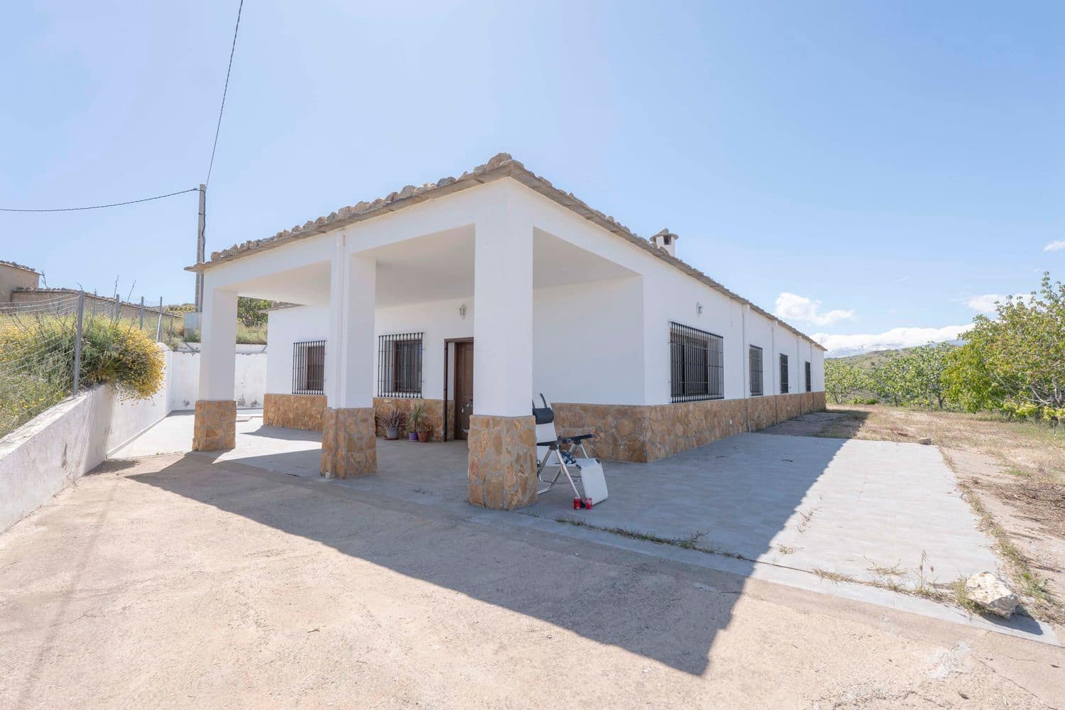 3 bedroom Villa for sale in Murtas with pool garage - € 350,000 (Ref: 9893659)