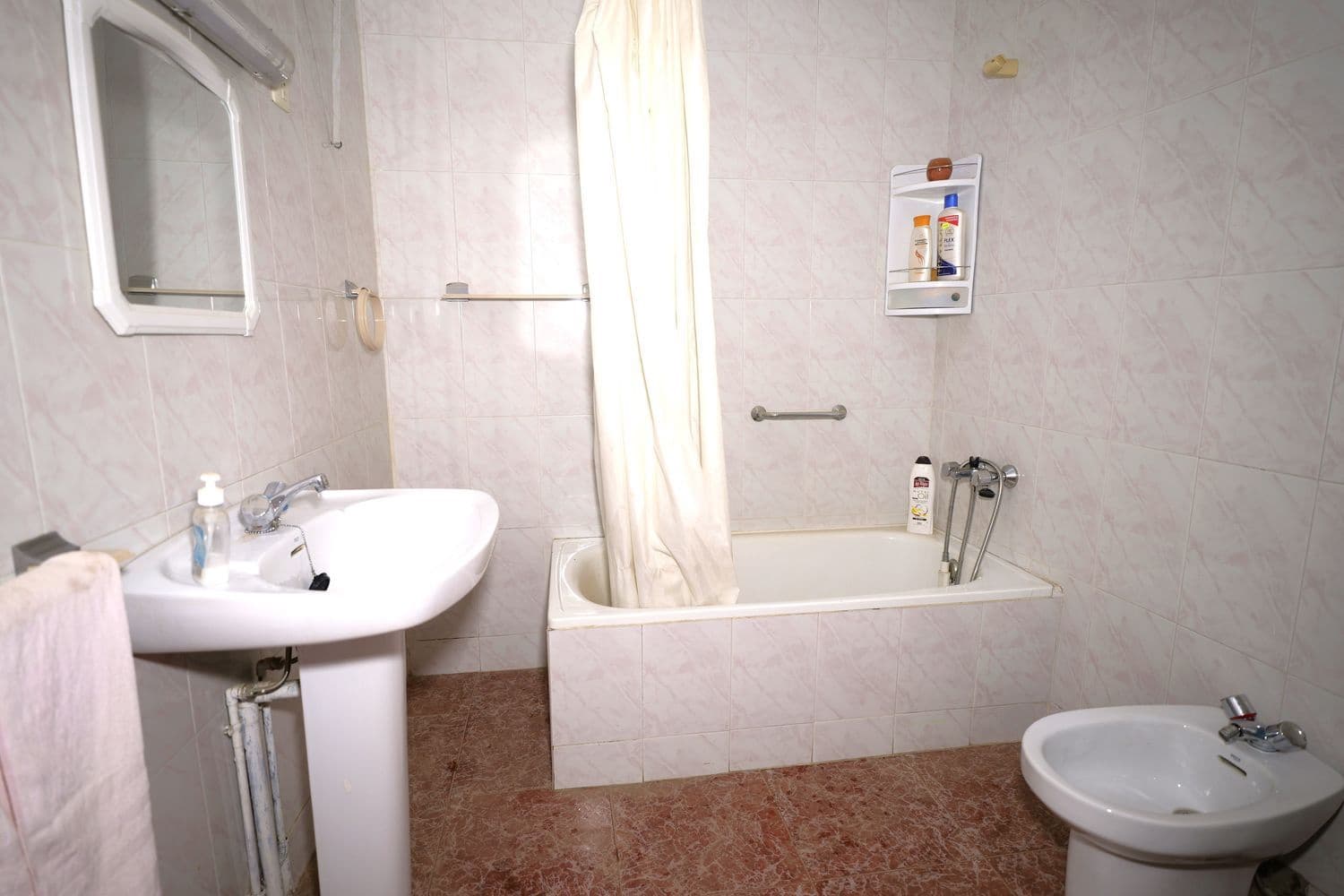 Casa de 3 habitaciones en Nevada en venta con garaje - 45.000 € (Ref: 9912431)