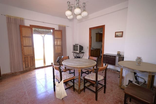 Casa de 3 habitaciones en Laroles, Nevada en venta con garaje - 45.000 € (Ref: 9912431)