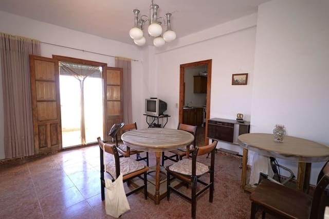 Casa de 3 habitaciones en Laroles, Nevada en venta con garaje - 45.000 € (Ref: 9912431)