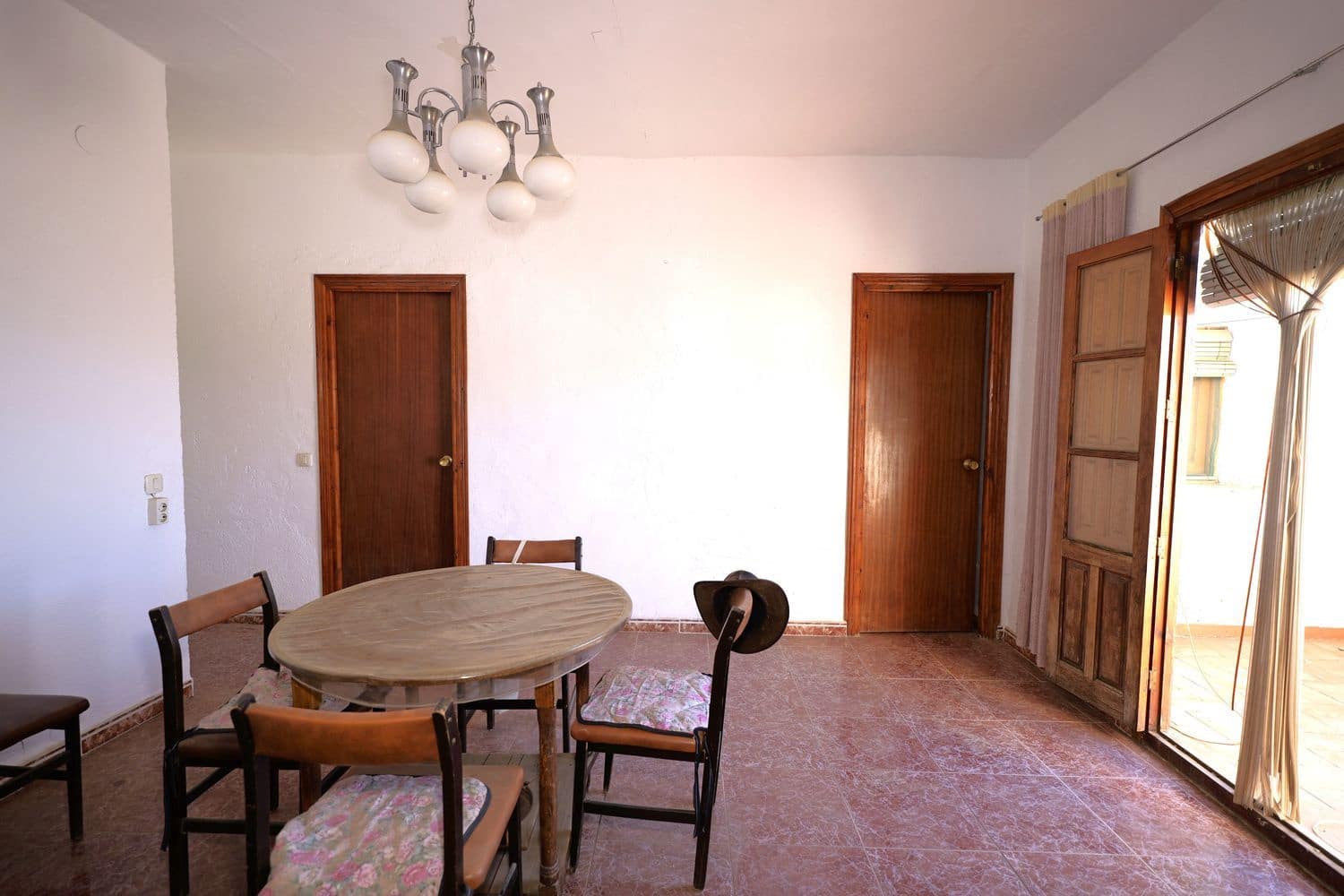 Casa de 3 habitaciones en Nevada en venta con garaje - 45.000 € (Ref: 9912431)