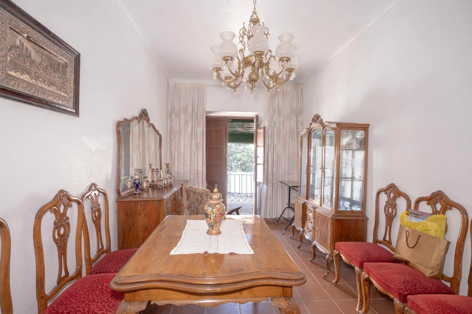 4 sovrum Lägenhet till salu i Ugijar med garage - 99 700 € (Ref: 9912432)