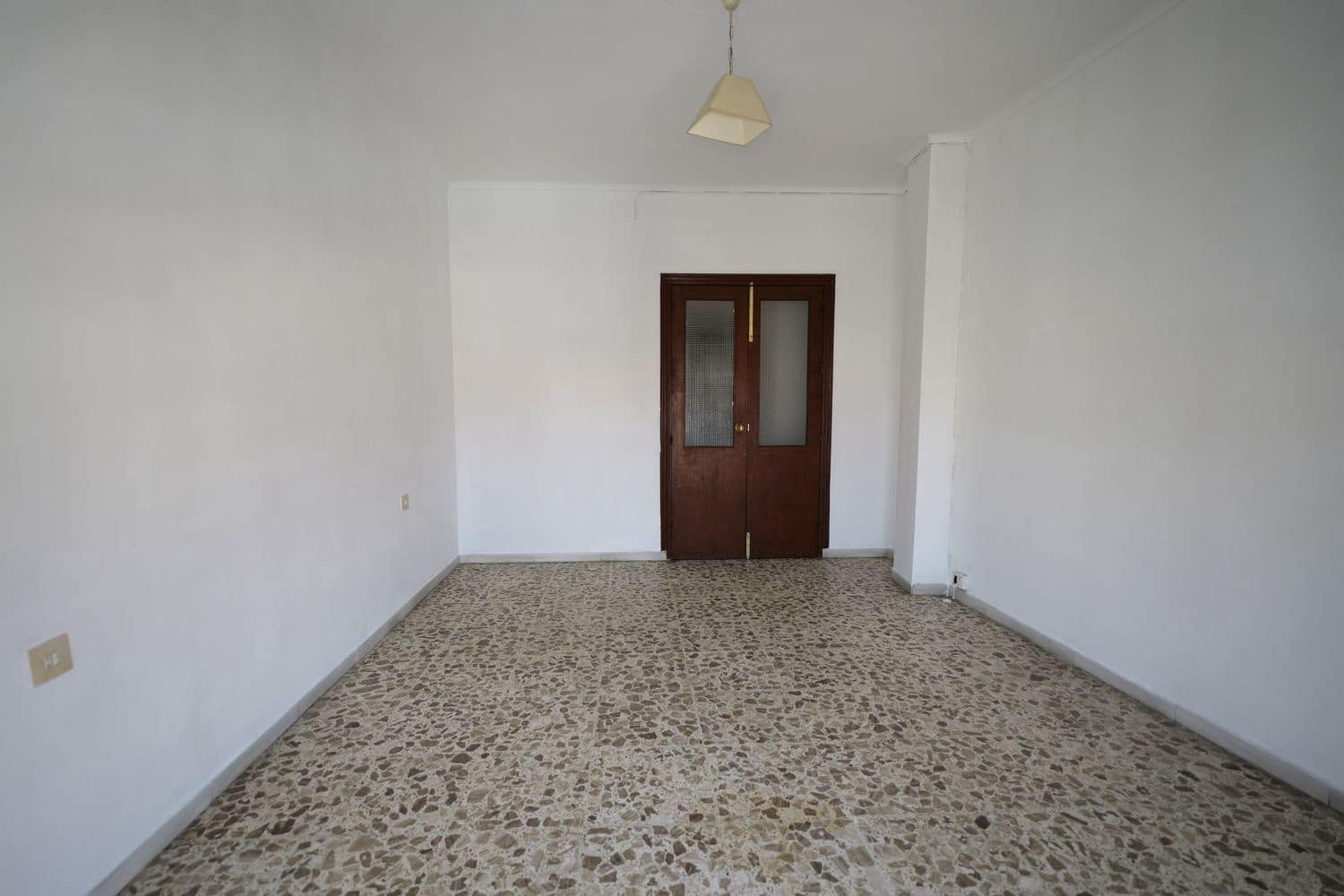 4 soveværelse Lejlighed til salg i Berja med garage - € 85.000 (Ref: 9976664)