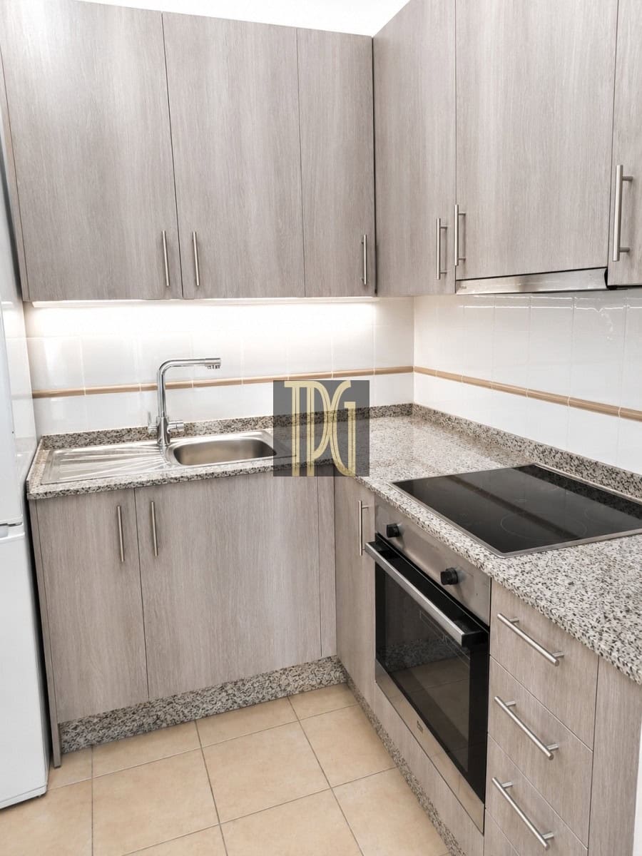 2 soveværelse Lejlighed til salg i Arona - € 180.000 (Ref: 10005328)