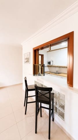 1 sovrum Lägenhet till salu i Arona - 273 000 € (Ref: 10030280)