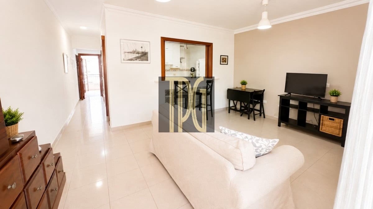 1 sovrum Lägenhet till salu i Arona - 273 000 € (Ref: 10030280)