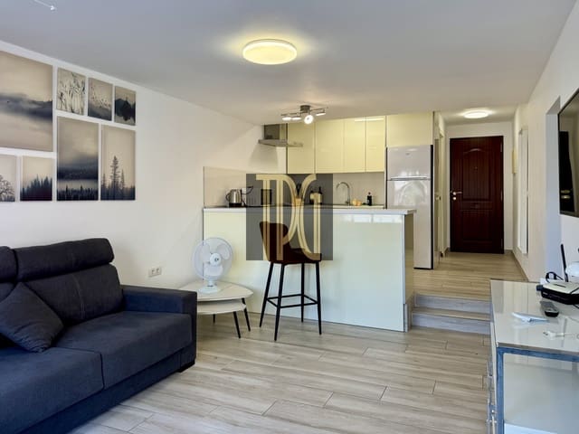 Apartamento de 1 habitación en Costa Adeje, Adeje en venta con piscina - 235.000 € (Ref: 10118590)