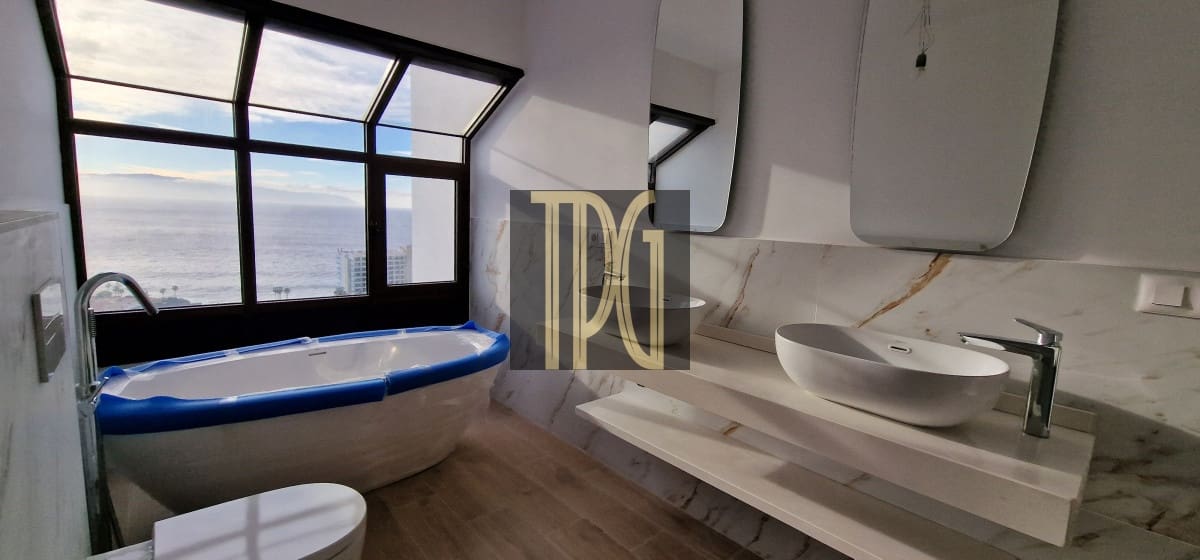 2 sovrum Lägenhet till salu i Los Gigantes - 600 000 € (Ref: 8217425)