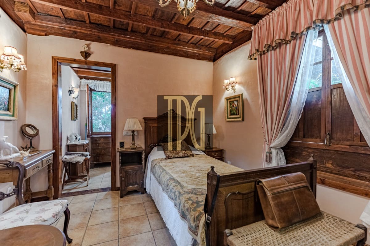 6 soveværelse Villa til salg i Icod de los Vinos - € 3.300.000 (Ref: 8217429)