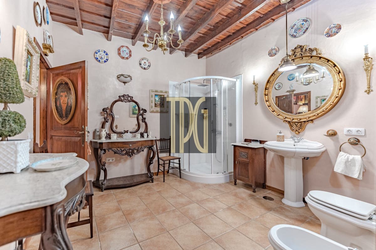 6 soveværelse Villa til salg i Icod de los Vinos - € 3.300.000 (Ref: 8217429)