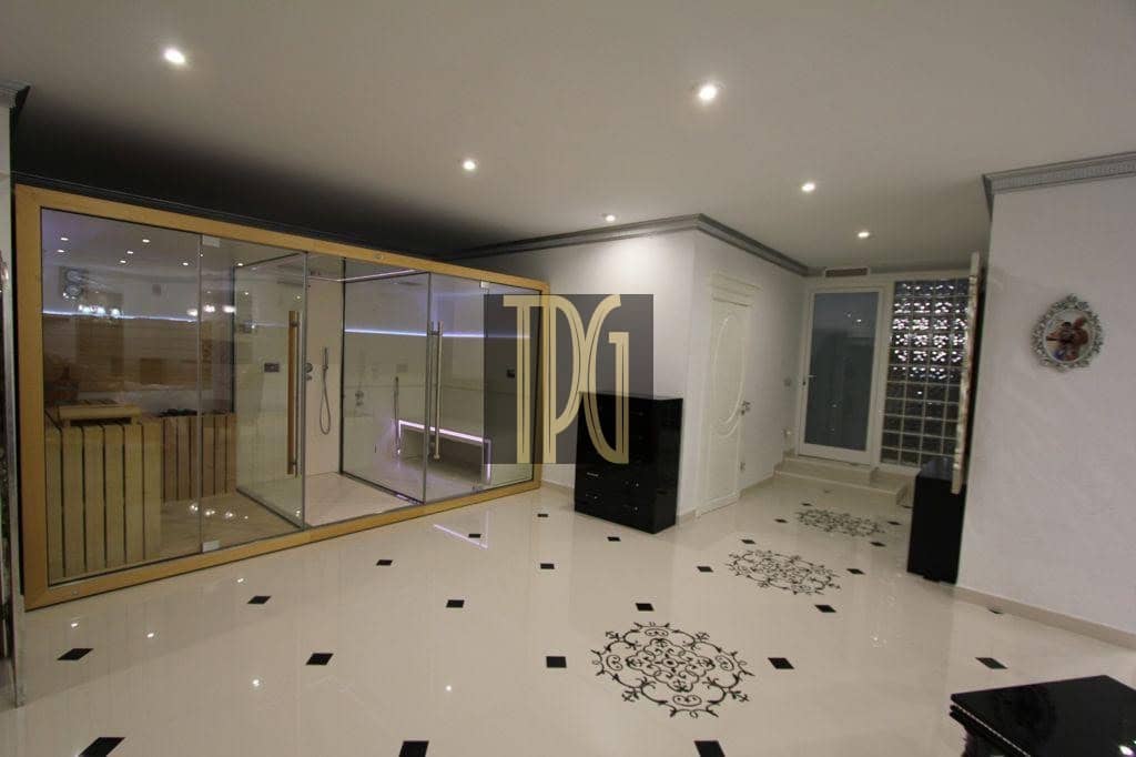 6 bedroom Villa for sale in Costa Adeje - € 4,500,000 (Ref: 8459493)