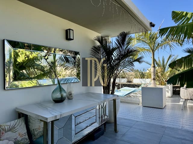 4 soverom Villa til salgs i El Madroñal, Adeje - € 1 200 000 (Ref: 8644735)