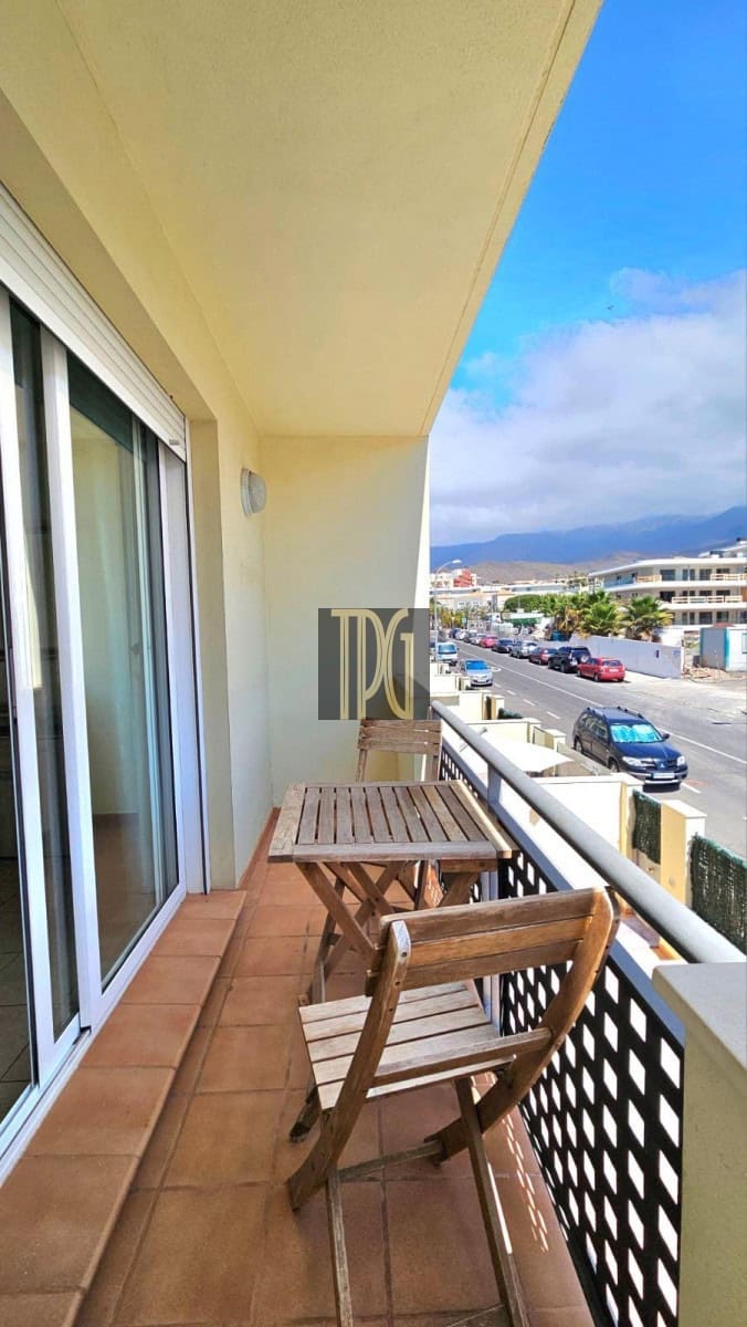 3 soveværelse Semi-Rækkehus til salg i Costa Adeje - € 590.000 (Ref: 8670074)