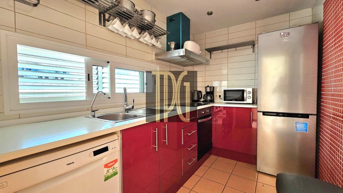 3 soveværelse Semi-Rækkehus til salg i Costa Adeje - € 590.000 (Ref: 8670074)