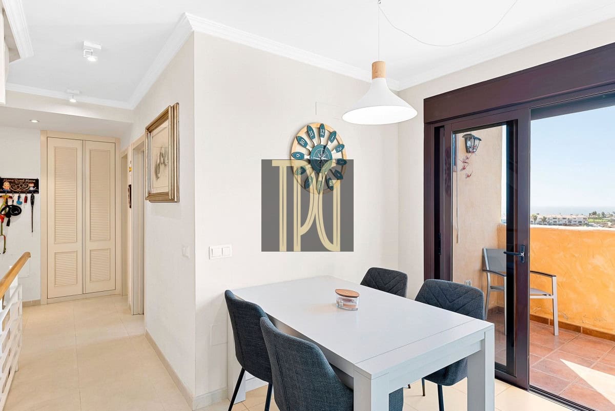 3 quarto Apartamento para venda em Amarilla Golf - 389 000 € (Ref: 8795563)