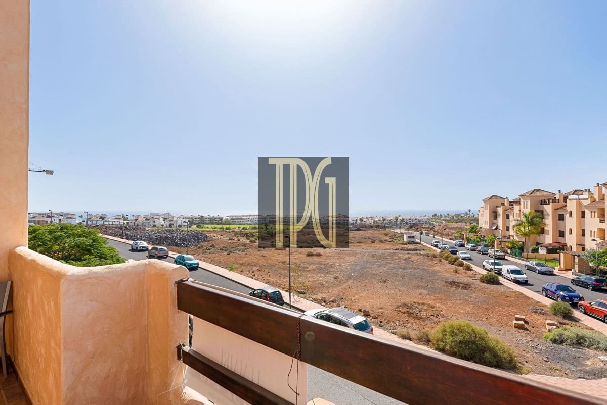 3 quarto Apartamento para venda em Amarilla Golf - 389 000 € (Ref: 8795563)
