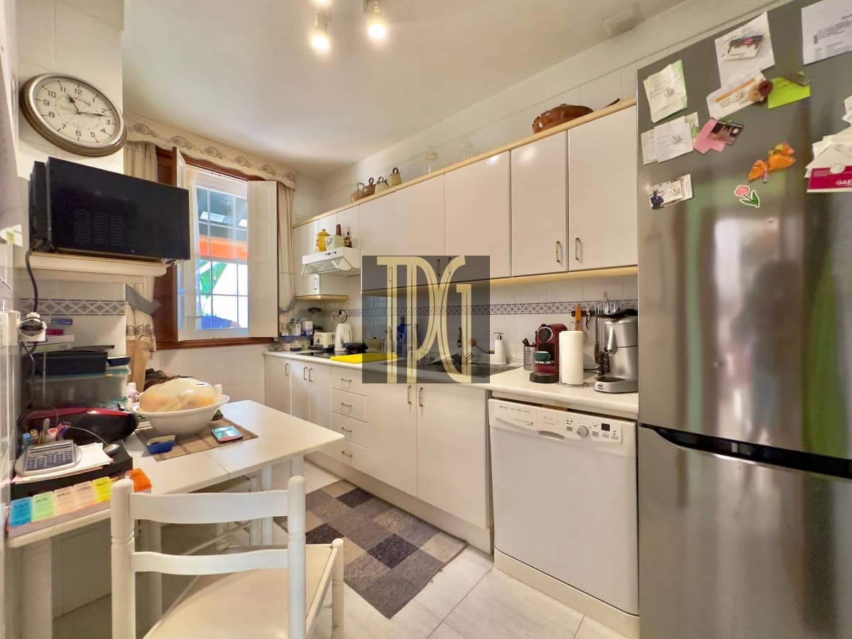 3 soveværelse Byhus til salg i Arona - € 399.900 (Ref: 9106319)