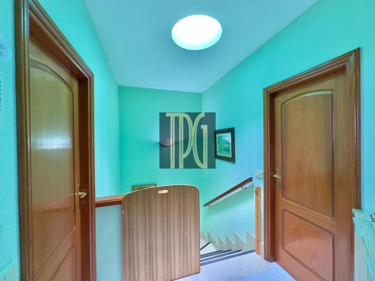 3 soveværelse Byhus til salg i Arona - € 399.900 (Ref: 9106319)