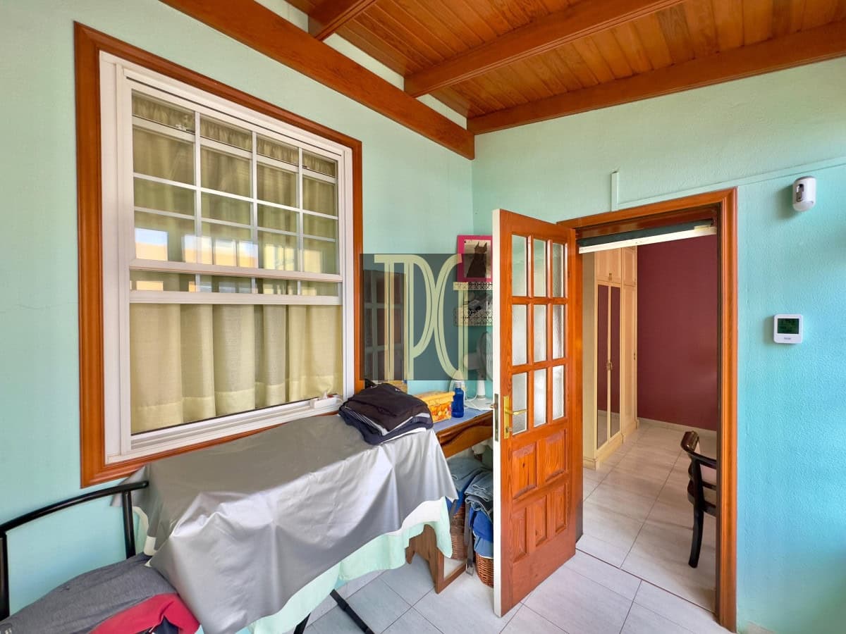 3 soveværelse Byhus til salg i Arona - € 399.900 (Ref: 9106319)