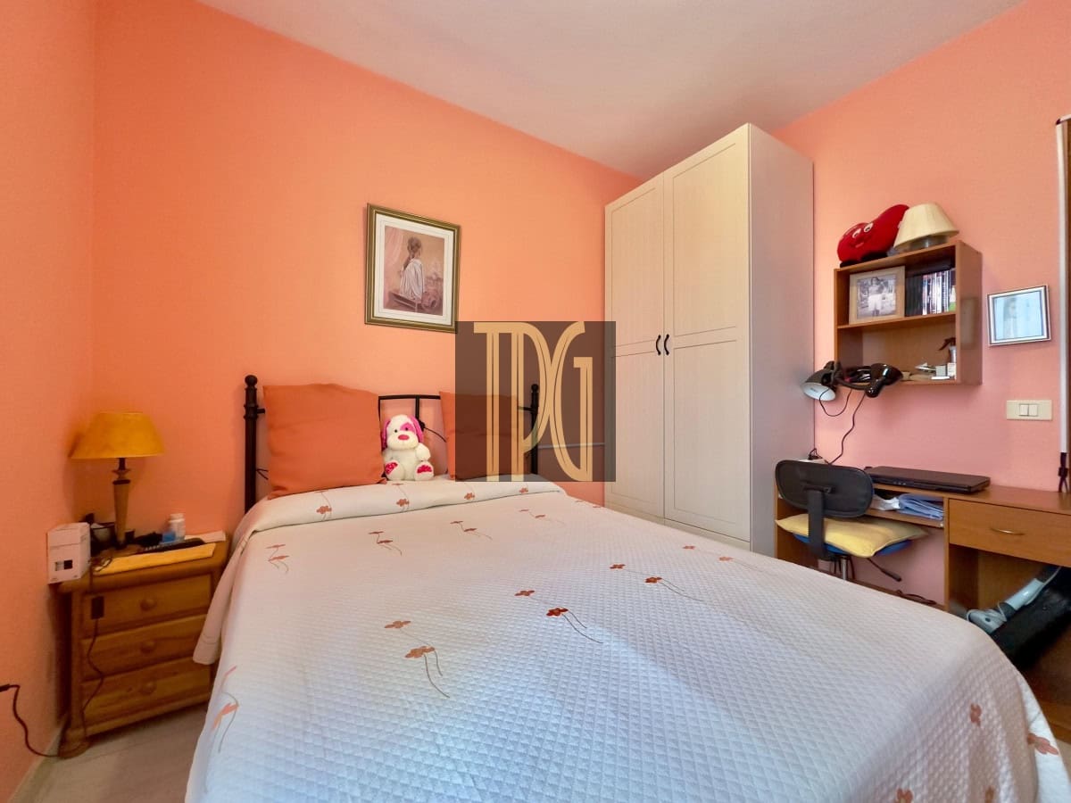 3 soveværelse Byhus til salg i Arona - € 399.900 (Ref: 9106319)