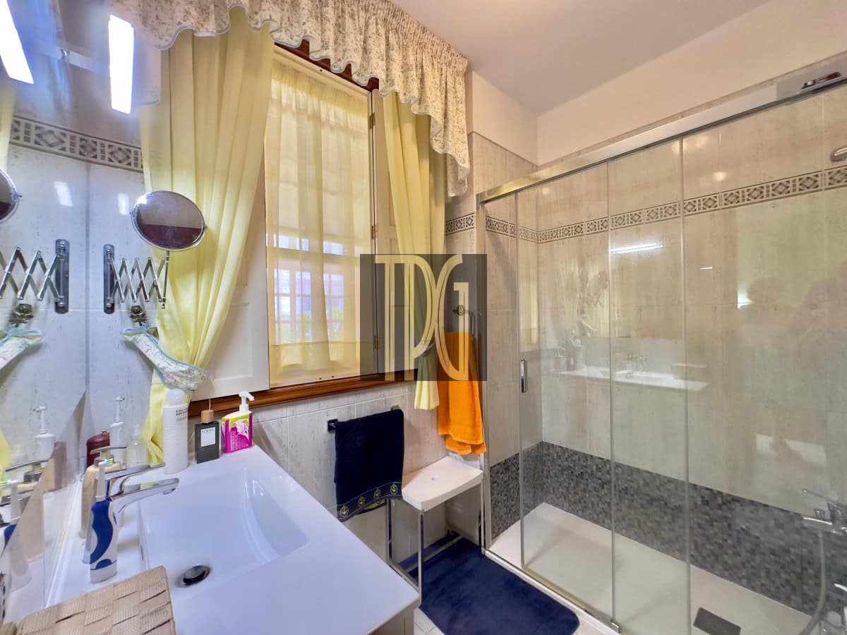 3 soveværelse Byhus til salg i Arona - € 399.900 (Ref: 9106319)