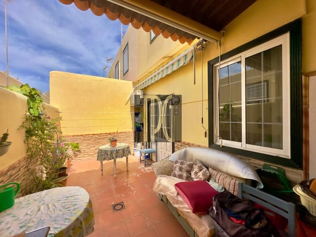 3 slaapkamer Huis te koop in Arona - € 399.900 (Ref: 9106319)