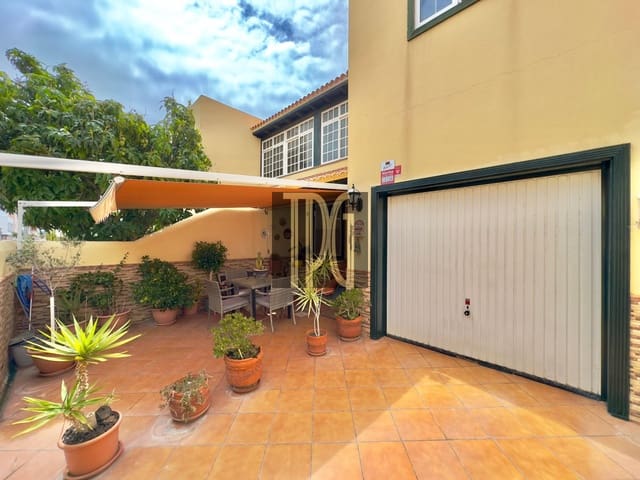 3 slaapkamer Huis te koop in Arona - € 399.900 (Ref: 9106319)