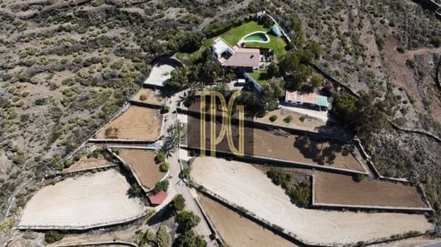 4 camera da letto Villa in vendita in La Camella, Arona - 2.000.000 € (Rif: 9107073)