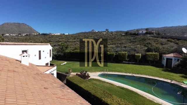 4 camera da letto Villa in vendita in La Camella, Arona - 2.000.000 € (Rif: 9107073)