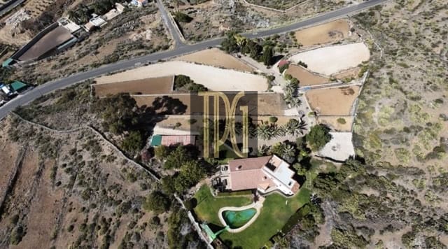 4 camera da letto Villa in vendita in La Camella, Arona - 2.000.000 € (Rif: 9107073)