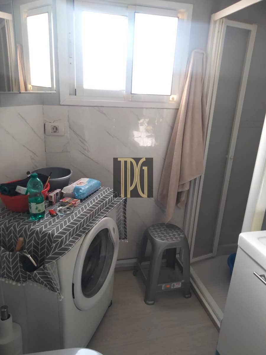 2 bedroom Apartment for sale in Los Cristianos - € 350,000 (Ref: 9183293)