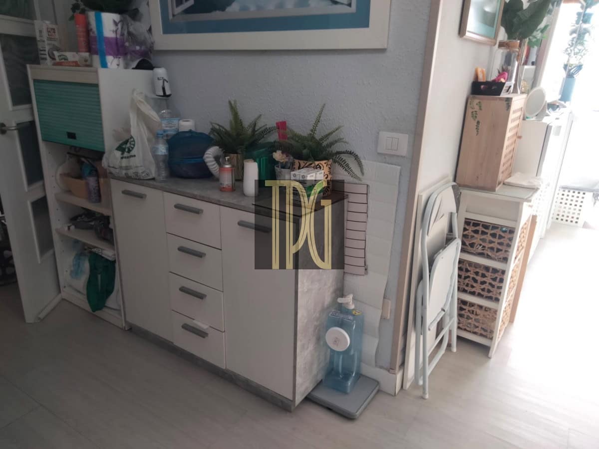 2 bedroom Apartment for sale in Los Cristianos - € 350,000 (Ref: 9183293)