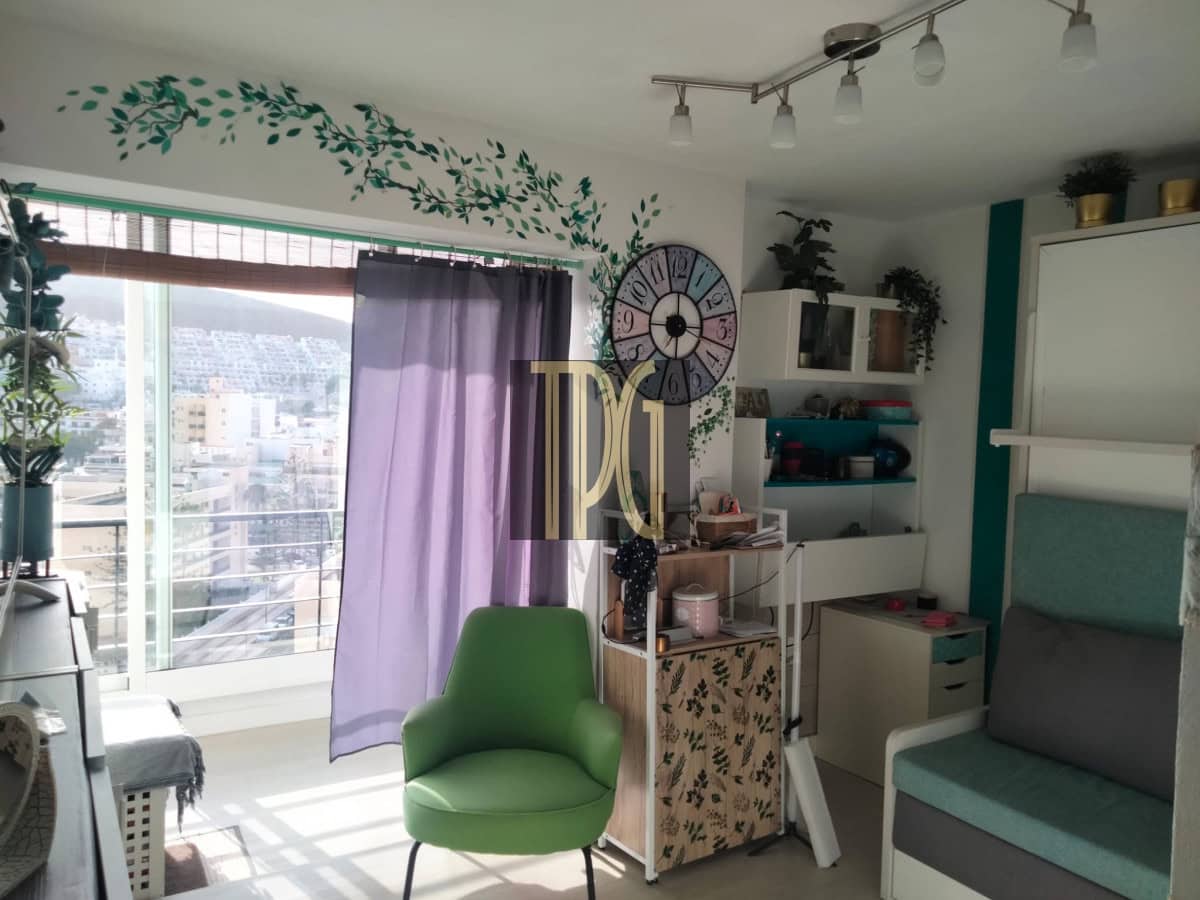 2 bedroom Apartment for sale in Los Cristianos - € 350,000 (Ref: 9183293)