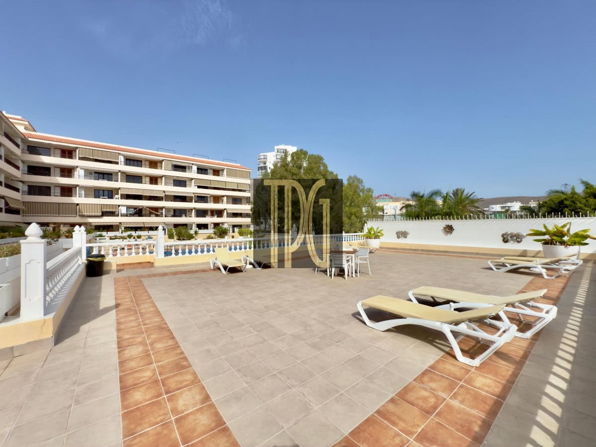 1 bedroom Apartment for sale in Los Cristianos - € 425,000 (Ref: 9185035)