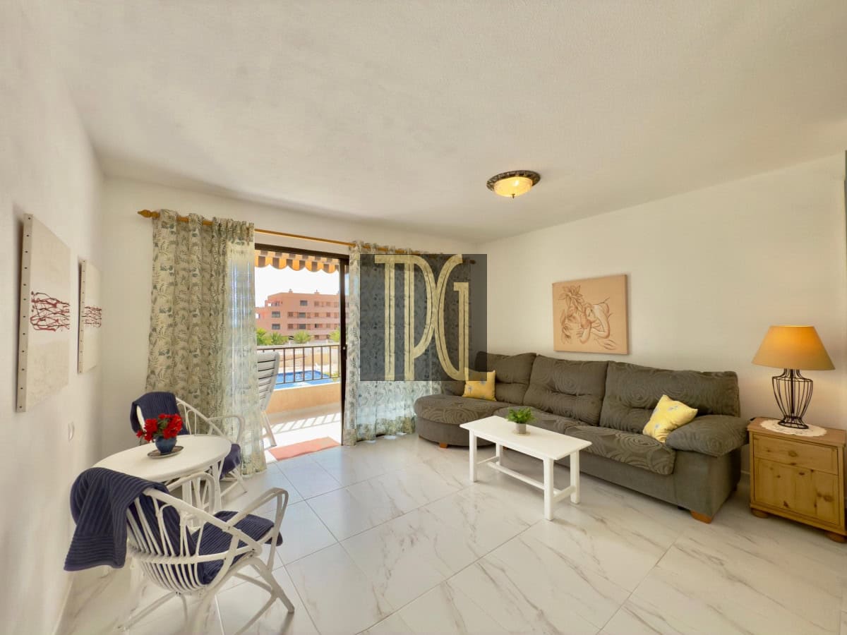 1 bedroom Apartment for sale in Los Cristianos - € 425,000 (Ref: 9185035)