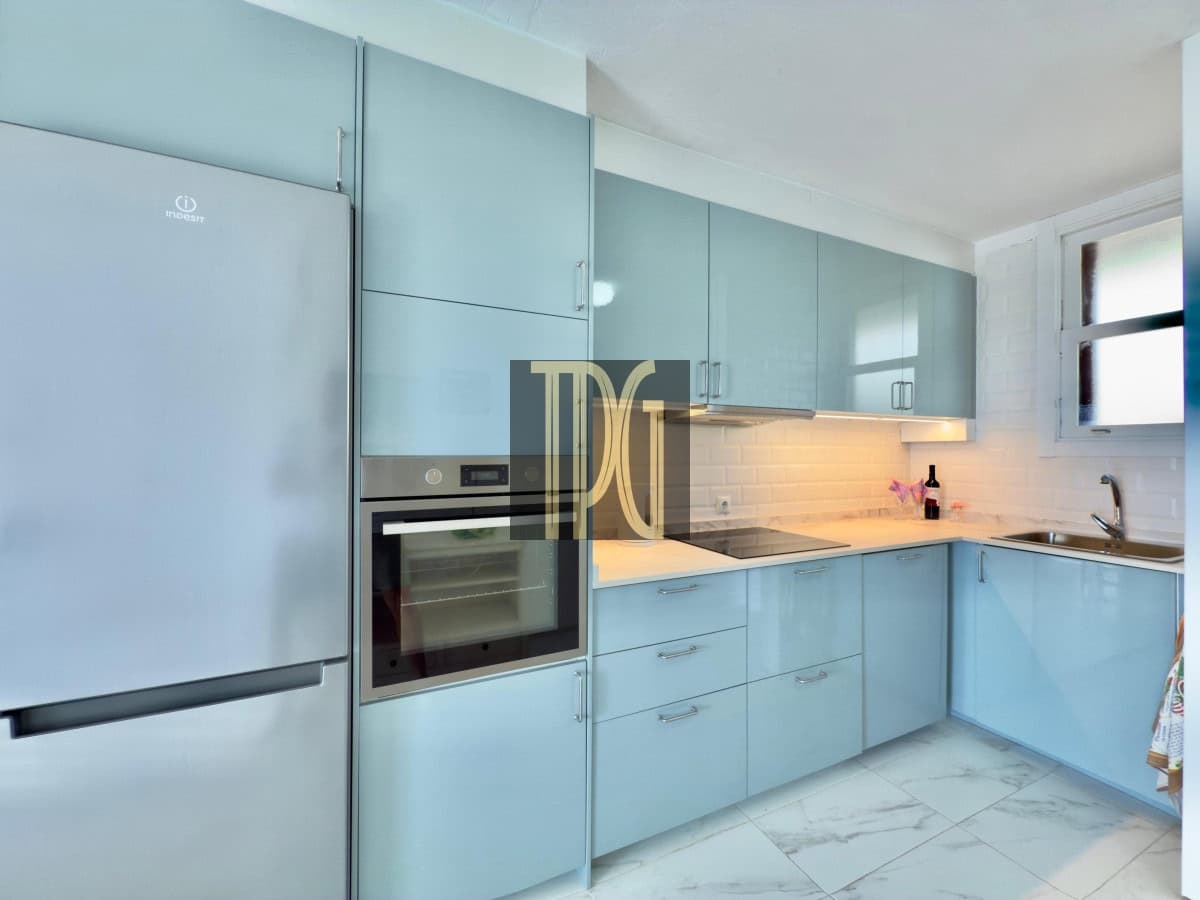 1 bedroom Apartment for sale in Los Cristianos - € 425,000 (Ref: 9185035)