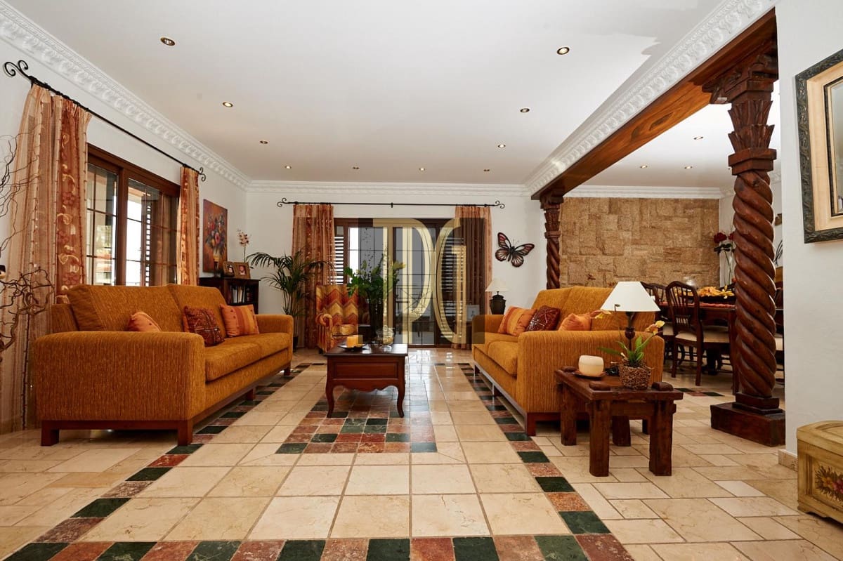 4 soveværelse Villa til salg i Roque del Conde - € 1.595.000 (Ref: 9228267)