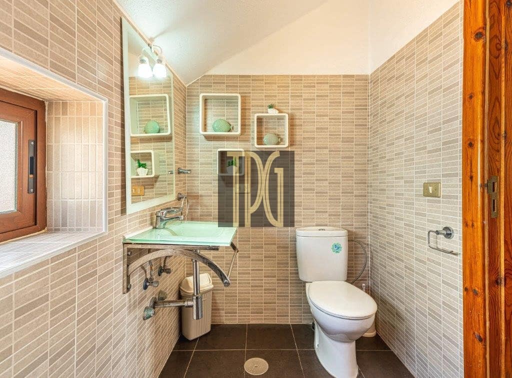 Ático de 1 habitación en Playa de las Americas en venta - 459.000 € (Ref: 9228268)