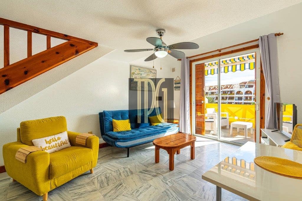 Ático de 1 habitación en Playa de las Americas en venta - 459.000 € (Ref: 9228268)