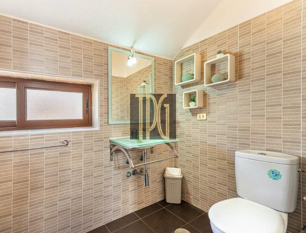 Ático de 1 habitación en Playa de las Americas en venta - 459.000 € (Ref: 9228268)