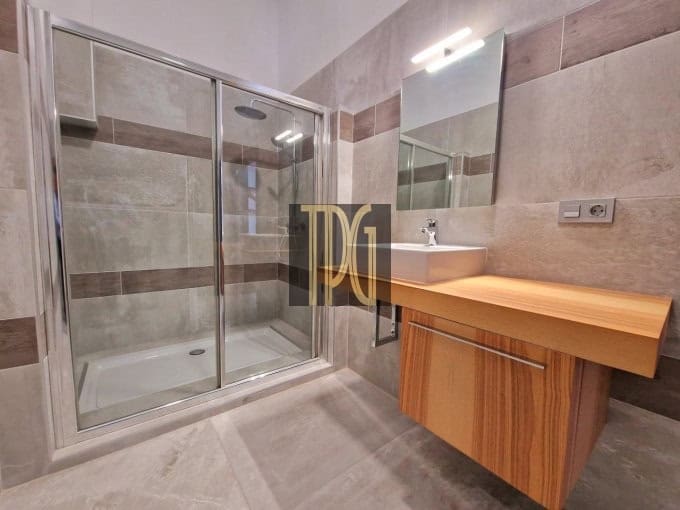 6 bedroom Villa for sale in Costa Adeje - € 4,450,000 (Ref: 9228270)