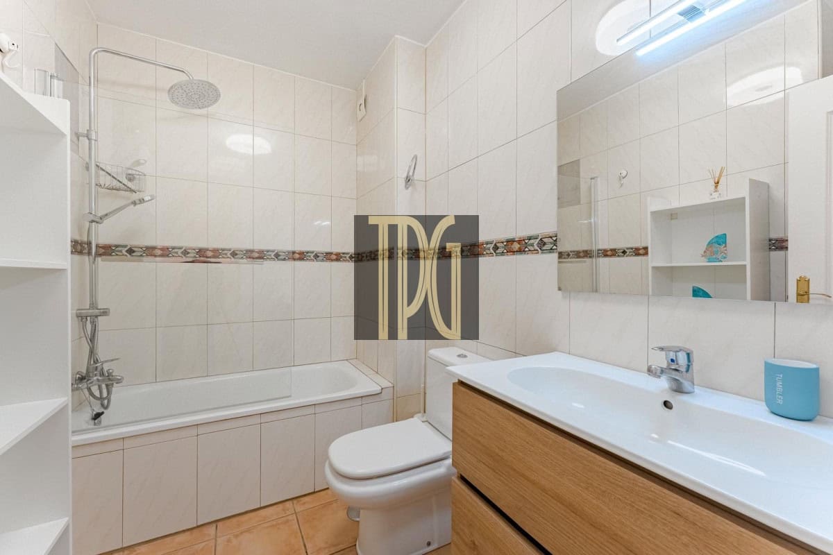 1 sypialnia Apartament na sprzedaż w Playa Paraiso - 289 000 € (Ref: 9236028)