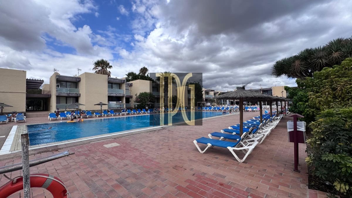 1 bedroom Apartment for sale in Costa del Silencio - € 175,000 (Ref: 9294193)