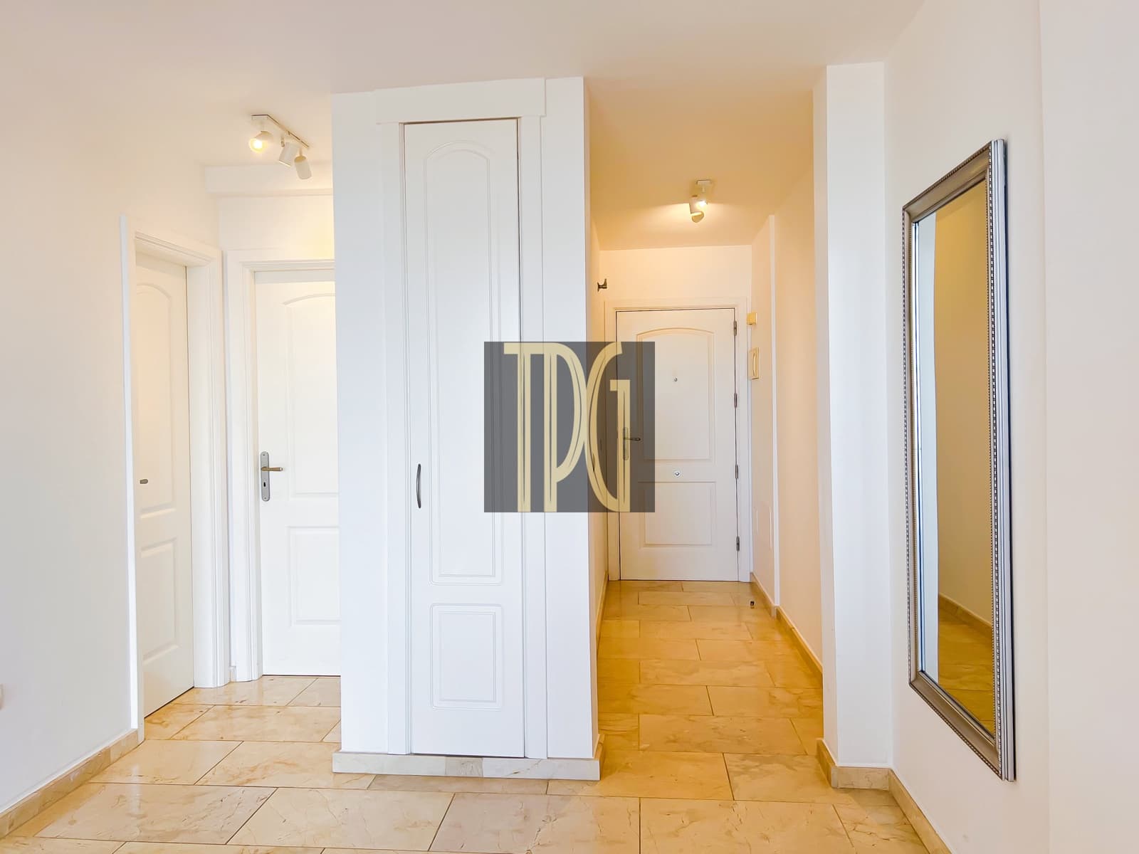 1 soveværelse Lejlighed til salg i Palm-Mar - € 267.000 (Ref: 9326001)