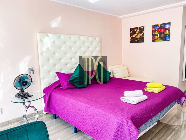 Lejlighed til salg i Playa de las Américas, Adeje - € 220.000 (Ref: 9330172)